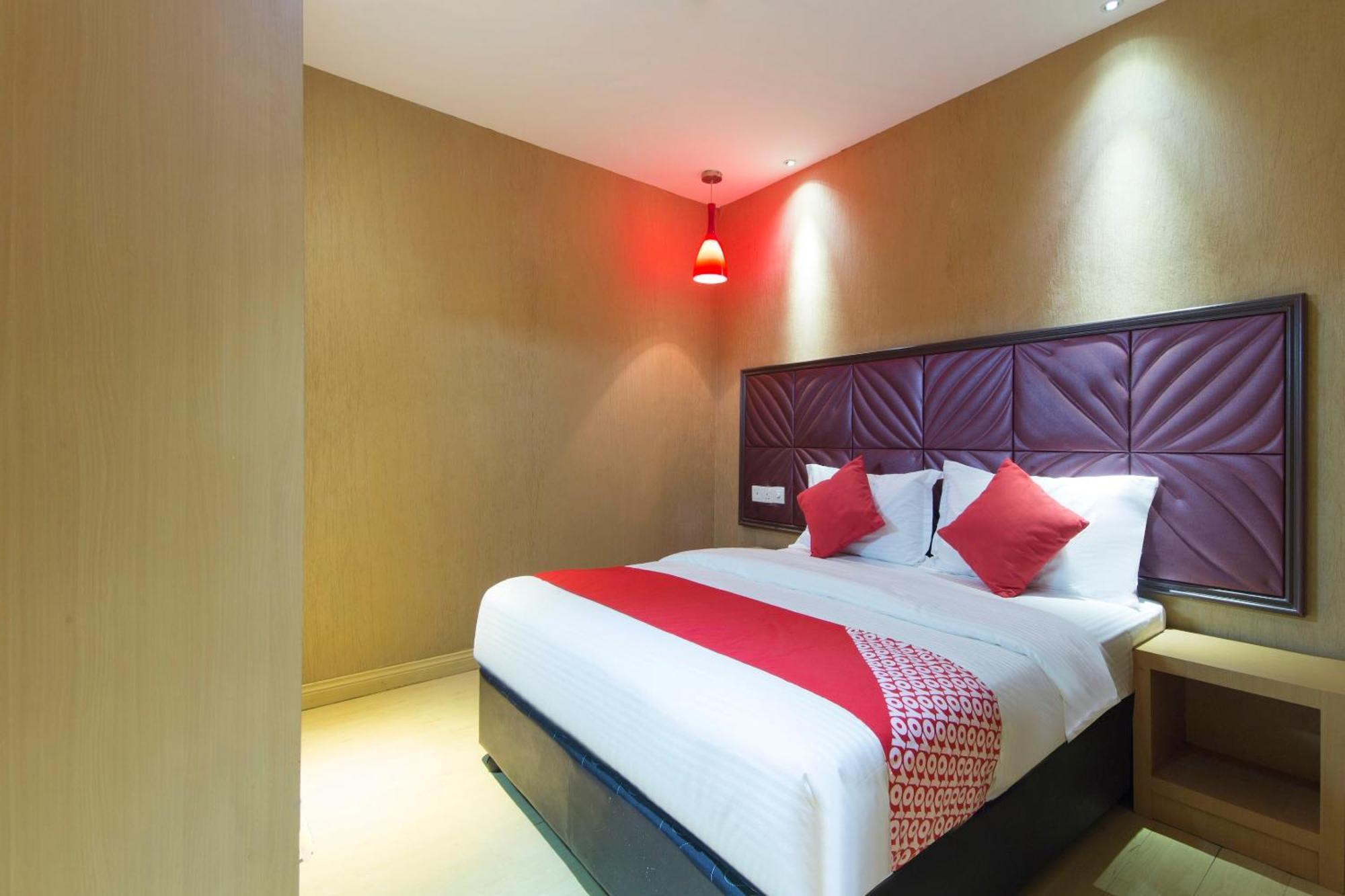 Oyo 90894 Hotel Smc I-City Shah Alam Exterior photo