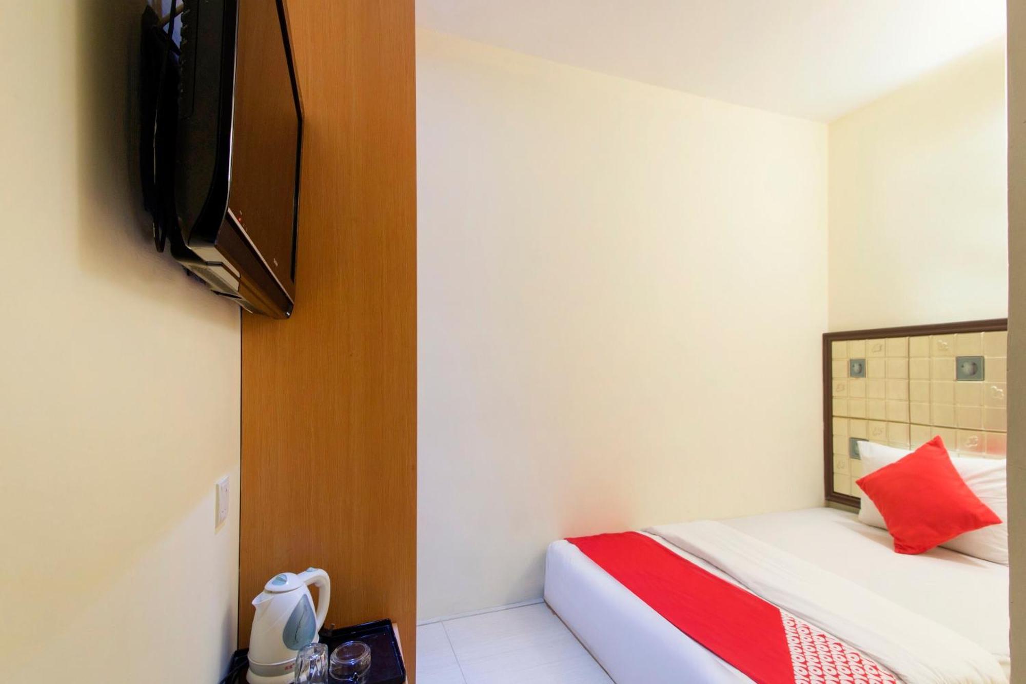 Oyo 90894 Hotel Smc I-City Shah Alam Exterior photo